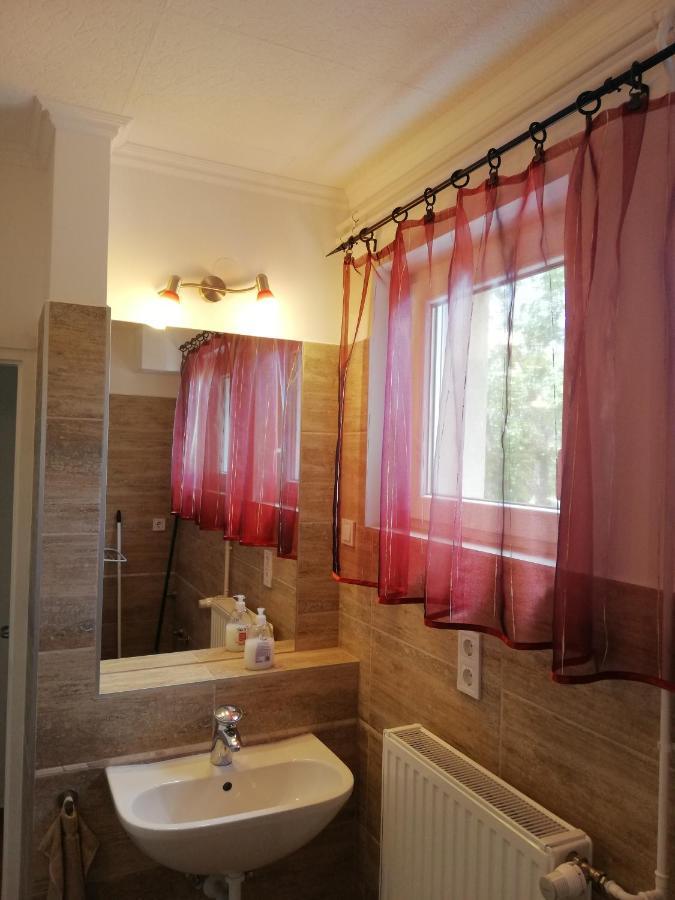 Zoe Apartman Siófok Exteriör bild