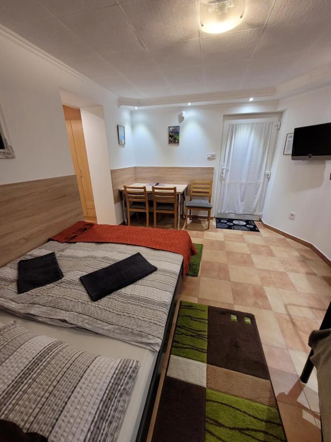 Zoe Apartman Siófok Exteriör bild