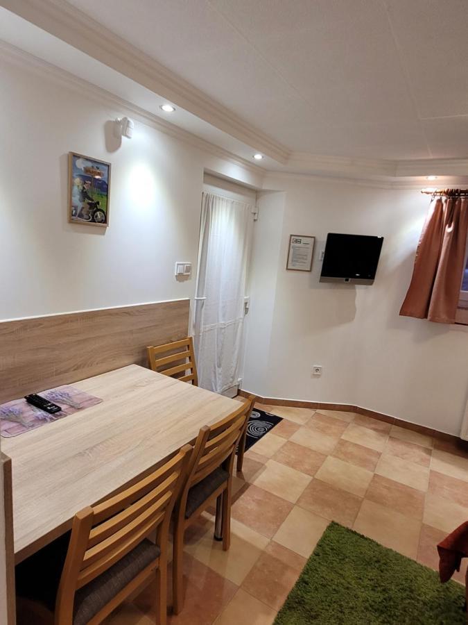 Zoe Apartman Siófok Exteriör bild