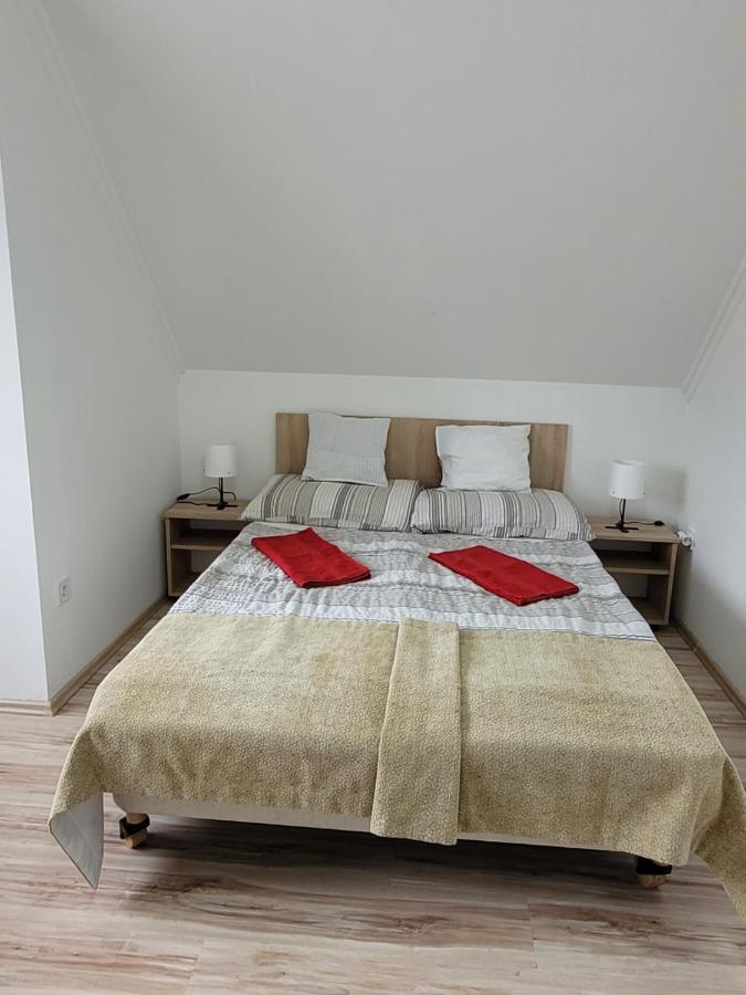 Zoe Apartman Siófok Exteriör bild