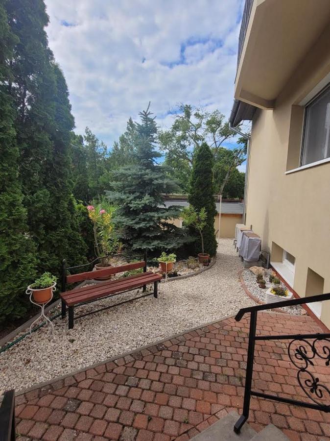 Zoe Apartman Siófok Exteriör bild
