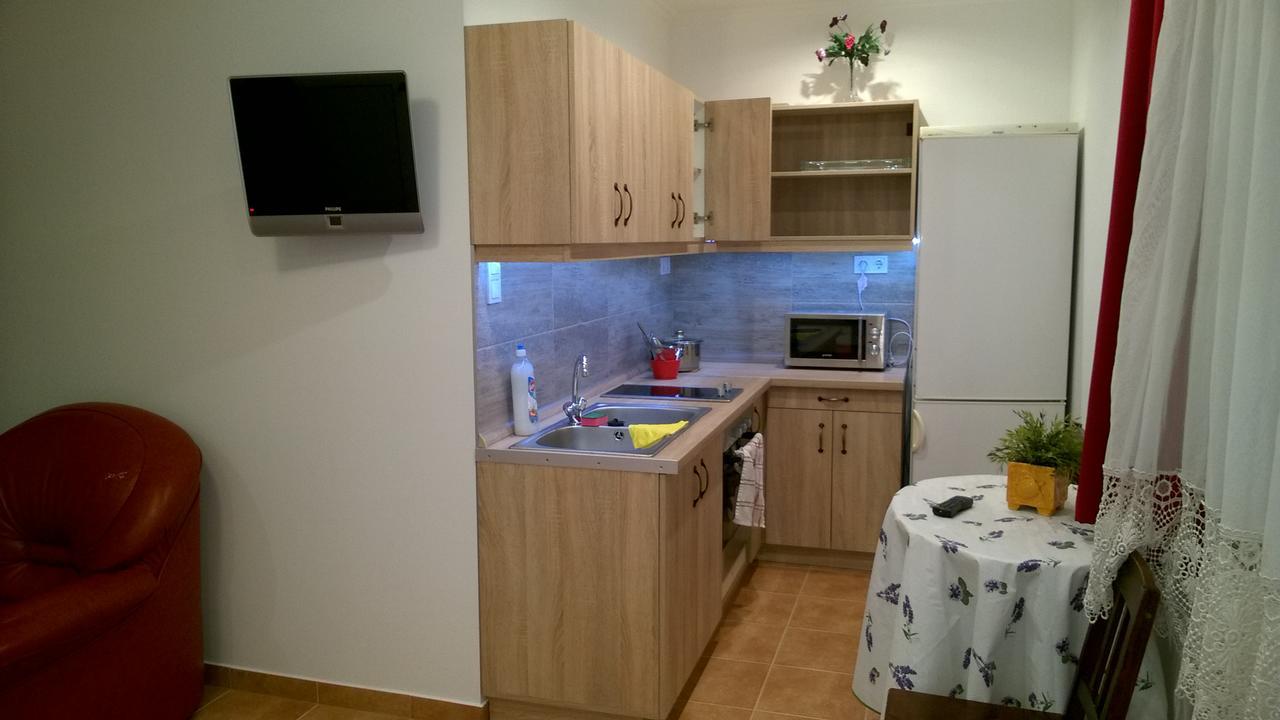 Zoe Apartman Siófok Exteriör bild
