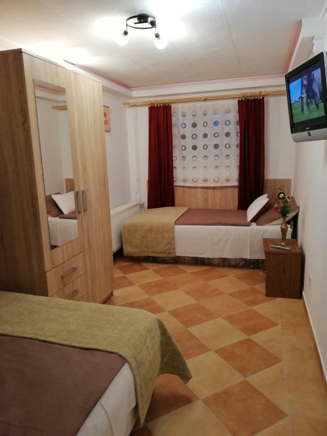 Zoe Apartman Siófok Exteriör bild
